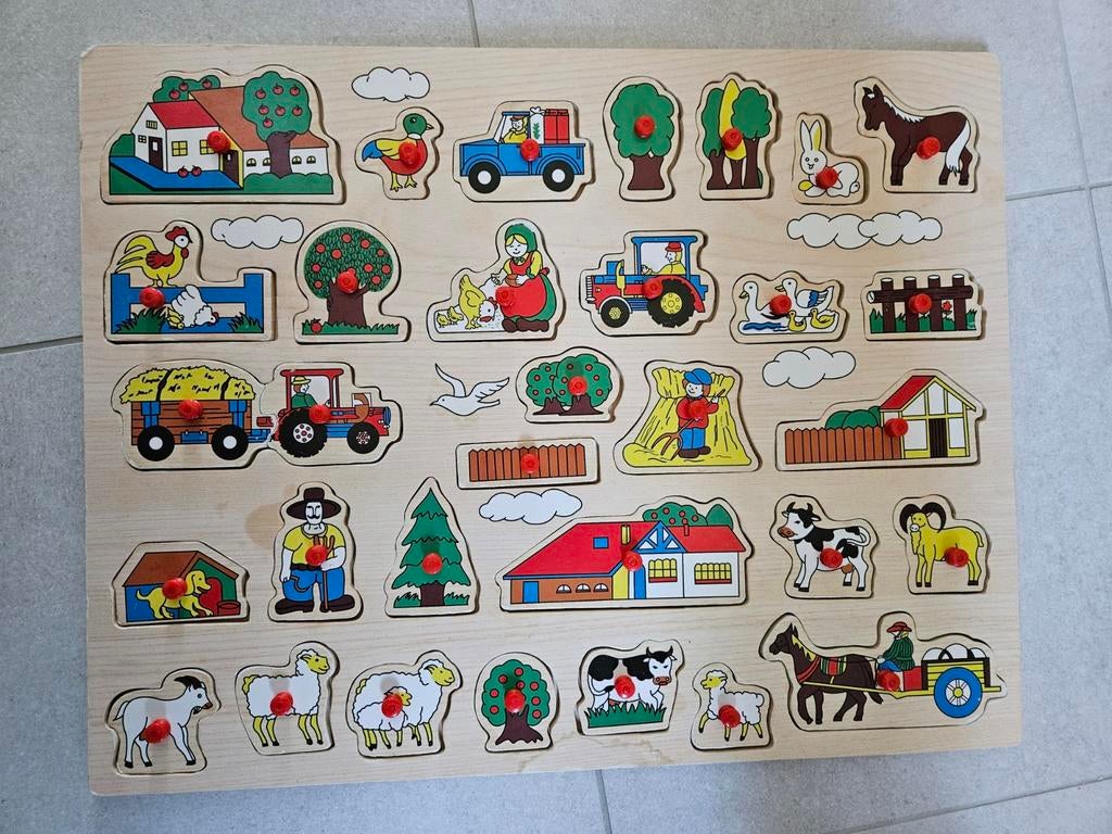 Johntoy Puzzel - boerderij thema - houten knopjes puzzels, 10 tot 50 stukjes, Ophalen of Verzenden, Zo goed als nieuw, Van hout