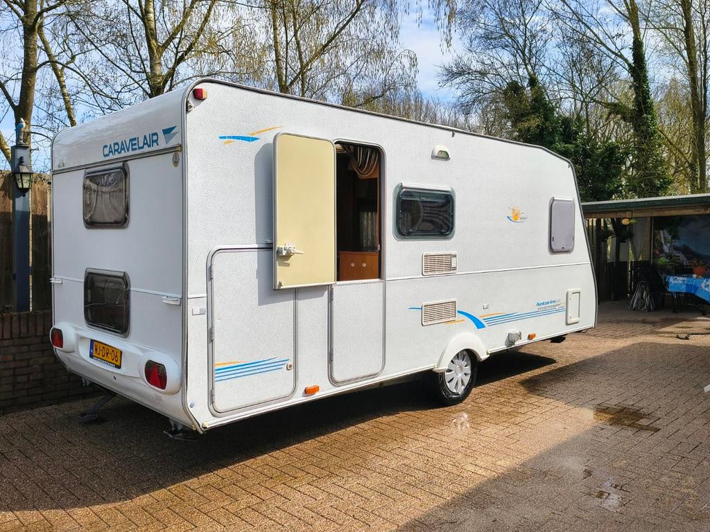 Caravan Stapelbedden en dakairco caravan, Caravans en Kamperen, Ophalen of Verzenden, Gebruikt