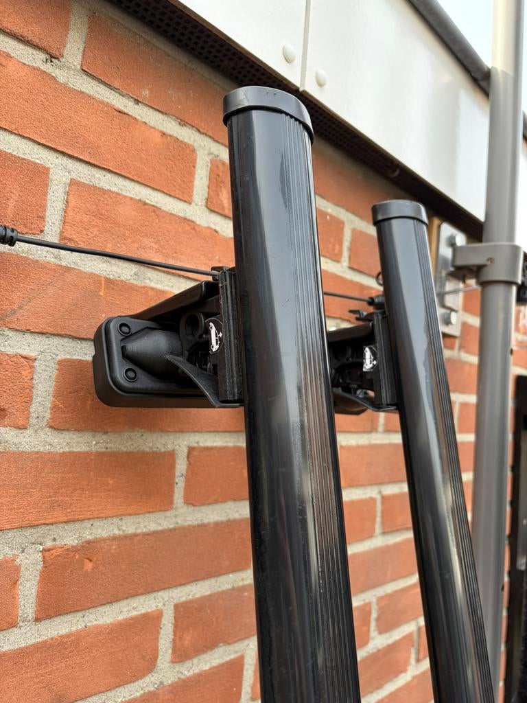 Farad Dakdragers Nissan Qashqai (J10), Ophalen, Zo goed als nieuw