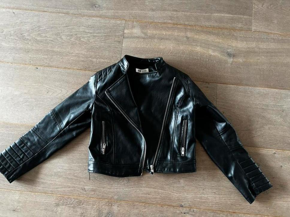 Stoer zomerjasje maat 134, Ophalen of Verzenden, Zo goed als nieuw, Meisje, Jas