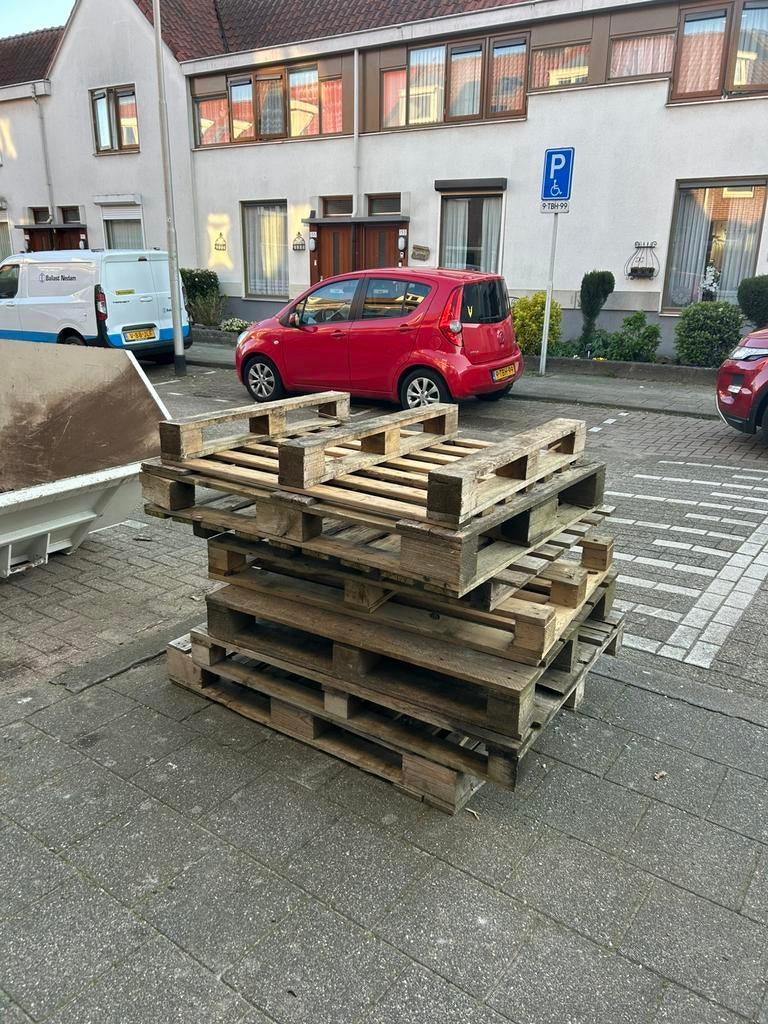 Gratis pallets - 7 stuks, Ophalen, Zo goed als nieuw, Pallet, Minder dan 200 cm