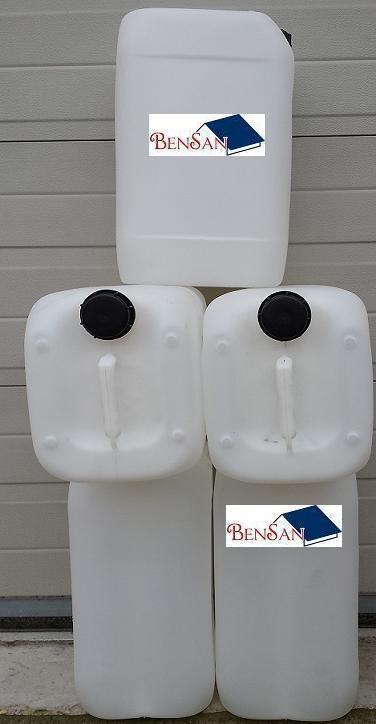 20 ltr 25 ltr jerrycan jerrycans vat kunststof bensan enter, Minder dan 75 liter, Ophalen, Zo goed als nieuw, Kunststof