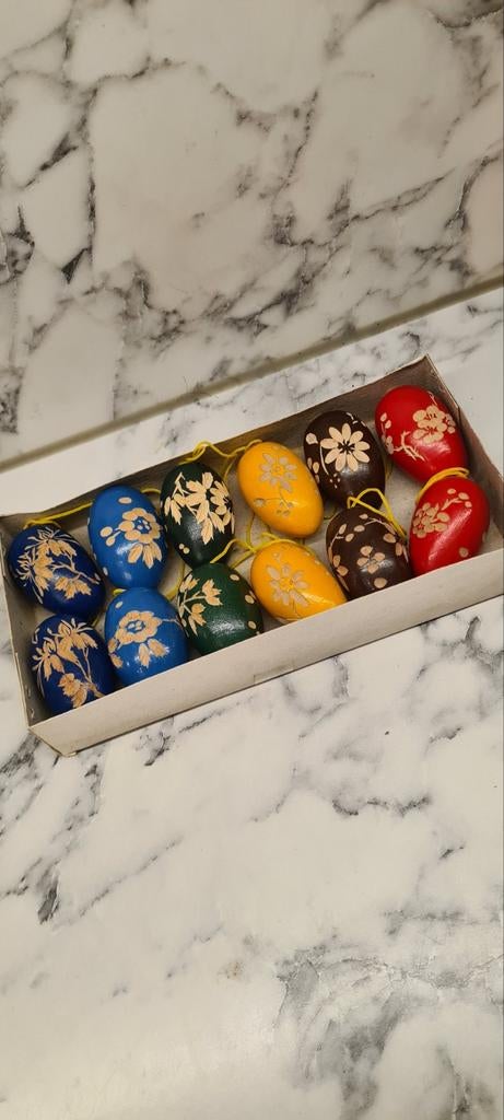 Pasen, paastak eitjes, haasjes, keramiek kippetje, Ophalen of Verzenden