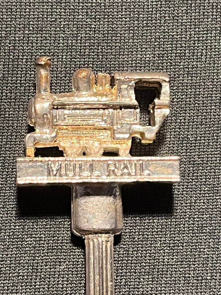 Vintage bewerkt lepeltje met een Stoomtrein., Antiek en Kunst, Ophalen of Verzenden