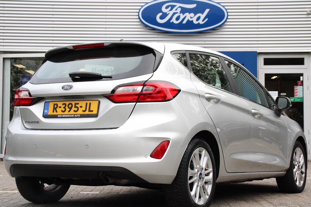 Ford Fiesta 1.0EB TITANIUM, Gebruikt, 100 pk, 49 €/maand, Origineel Nederlands