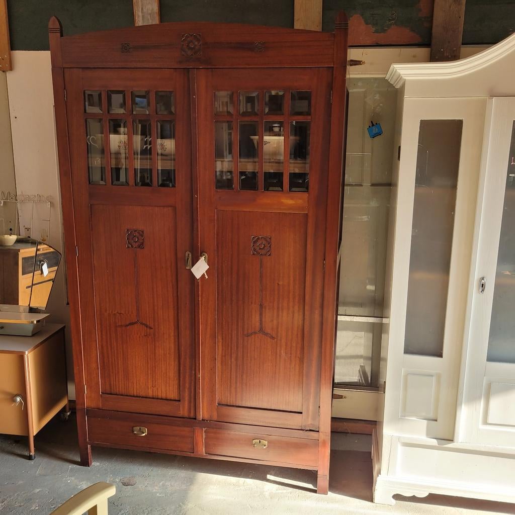 Antieke vintage brocante oude servieskast keukenkast, Antiek en Kunst, Antiek | Meubels | Kasten, Ophalen