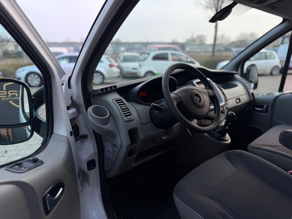 Opel Vivaro 2.5 CDTI 146PK L2H1 DC Dubbele Cabine 6PRSN Airc, Auto's, Bestelauto's, Voorwielaandrijving, Stof, Zwart, Bedrijf