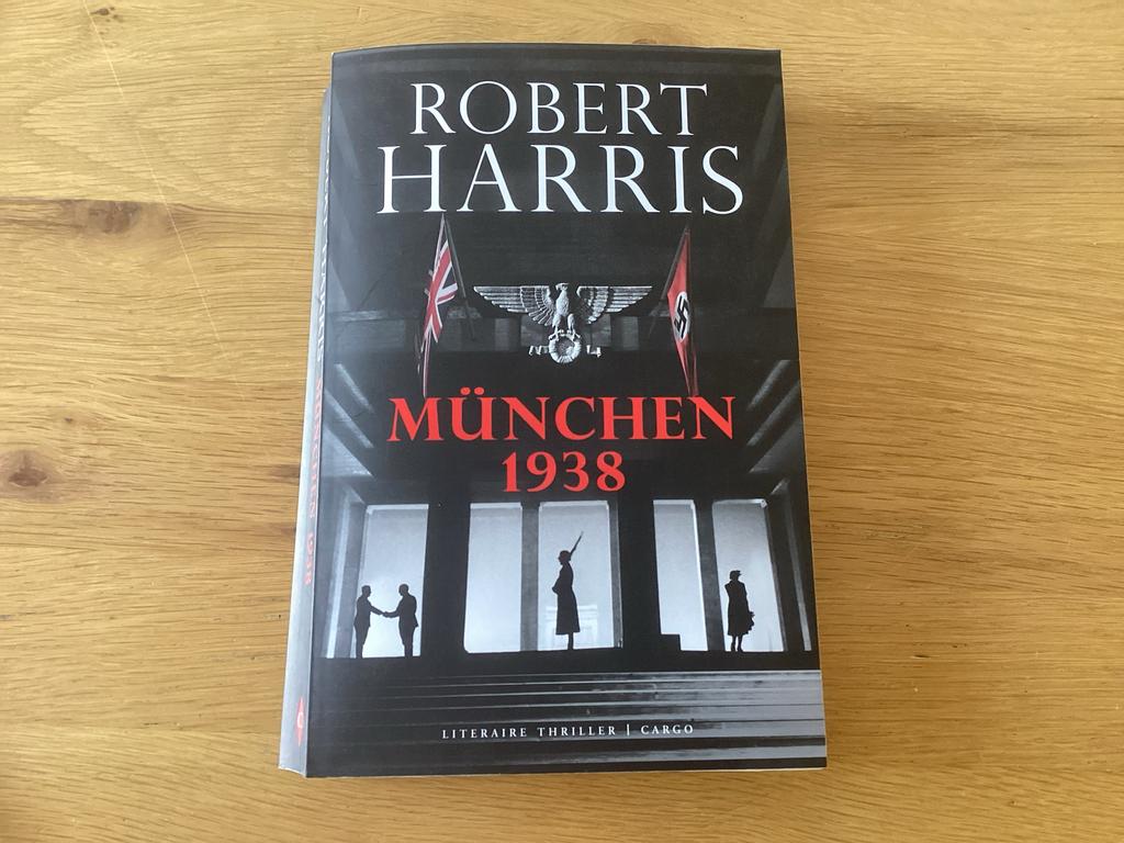 München 1938 - Robert Harris, Boeken, Ophalen of Verzenden, Zo goed als nieuw, Europa overig