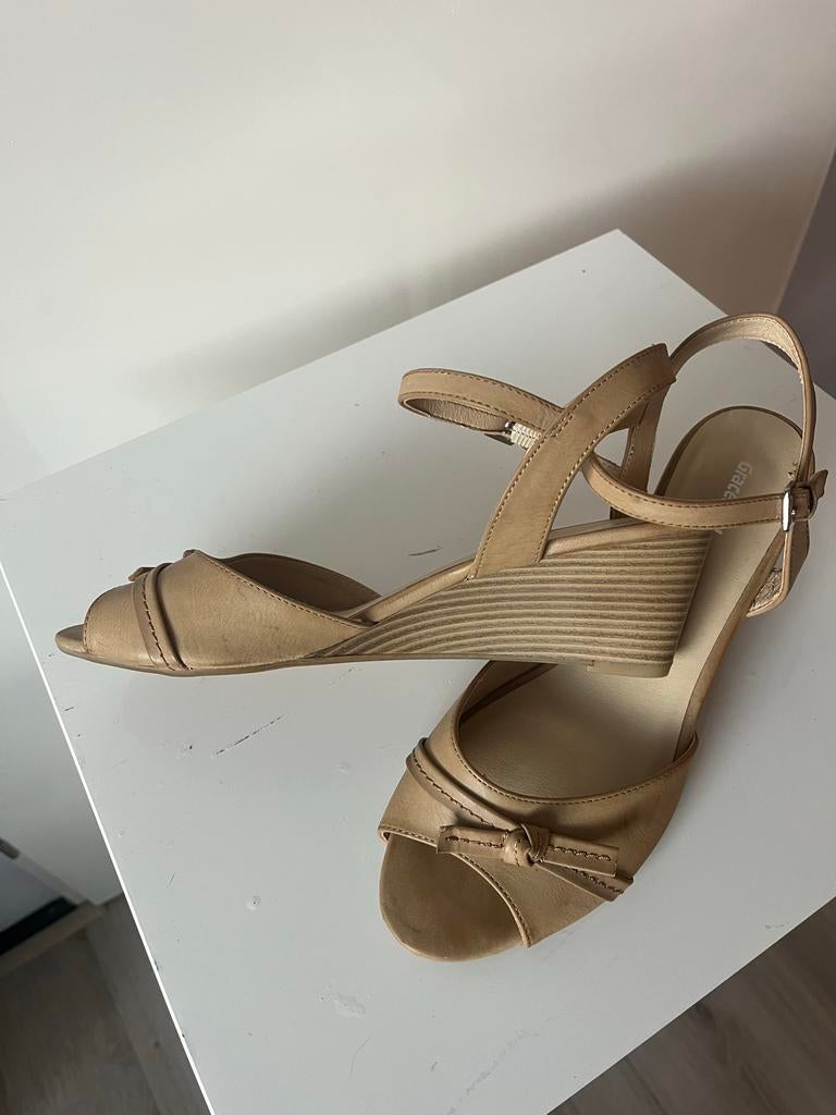 Graceland sleehak sandalen maat 41 beige nieuw, Ophalen of Verzenden, Nieuw, Beige, Sandalen of Muiltjes