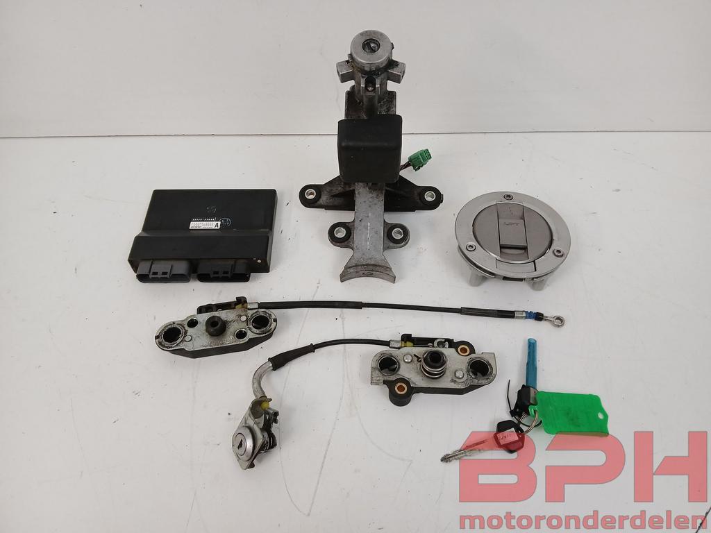 Slotenset + ECU Suzuki GSX1300BK GSX1300 B-king Bking CDI co, Ophalen of Verzenden, -, -, -
