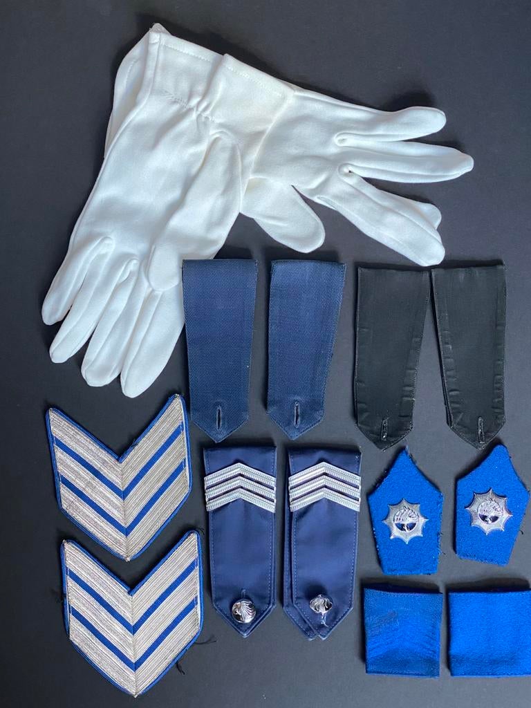 Korps Rijkspolitie diverse, Verzamelen, Militaria | Algemeen, Ophalen of Verzenden, Landmacht, Nederland