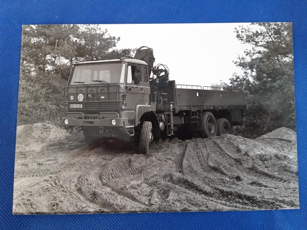 Persfoto DAF YAZ 2300 DHS 6x6 Militaire vrachtwagen, Ophalen of Verzenden, Zo goed als nieuw, Auto's