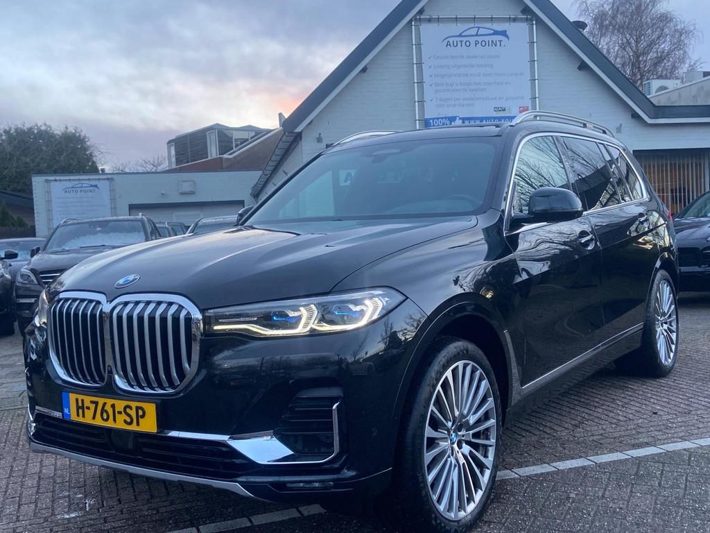 BMW X7 XDrive40i 7-PERS/SKYLOUNGE/HUD/LASER/MASSAGE, Auto's, BMW, Automaat, Gebruikt, 7 stoelen, Leder