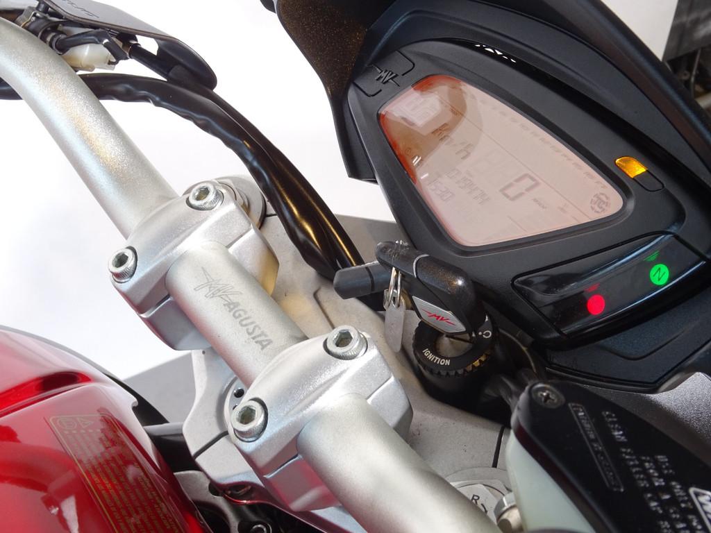 MV Agusta Brutale 800 - foto 3