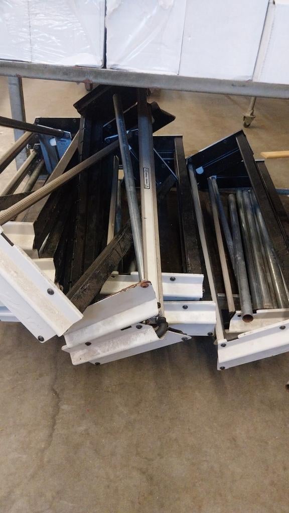 Rolhouders 60 cm voor papier en plastic rollen Gebruikt 10.-, Ophalen, Nieuw