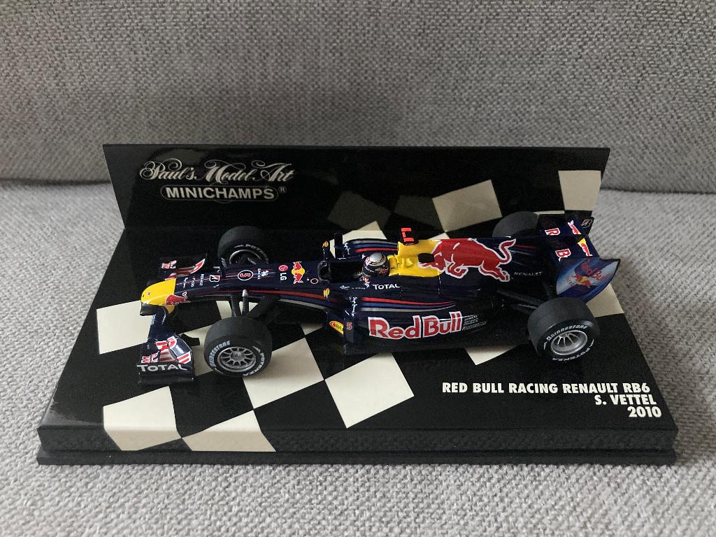 ✅ Sebastian Vettel 1:43 2010 Red Bull RB6 World Champion, Ophalen of Verzenden, Nieuw, Formule 1