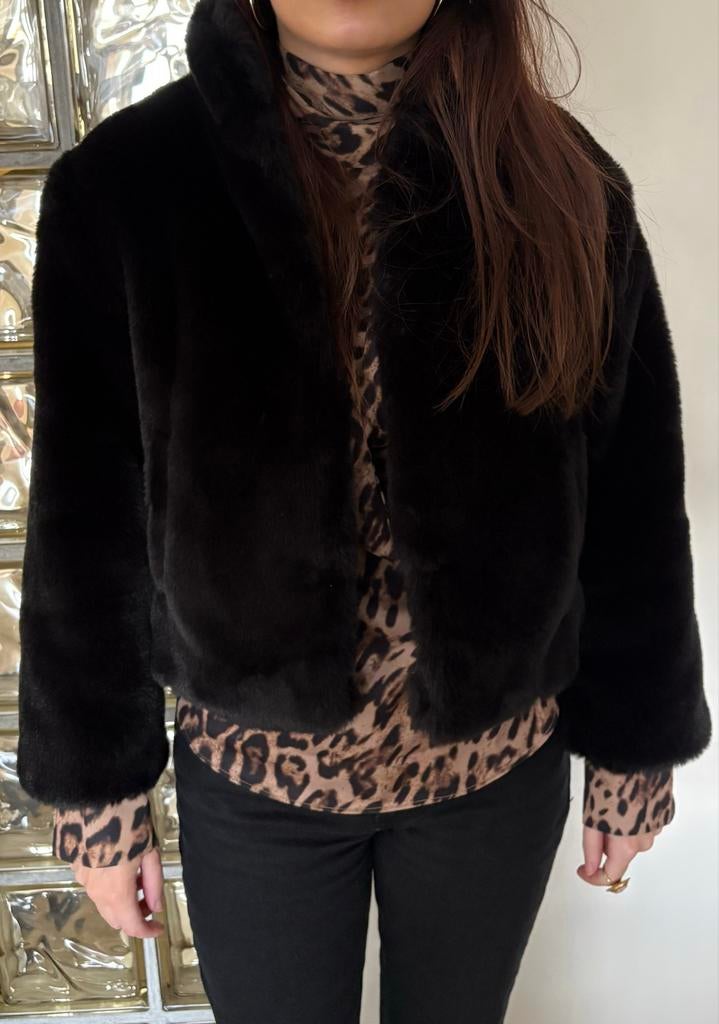Zwart Faux Fur Jasje - Maat 152, Ophalen of Verzenden, Zo goed als nieuw