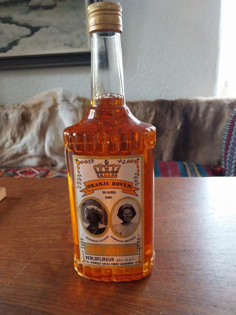 Oranje Boven Likeur van Fred van der Werf + Tante Brocante, Ophalen of Verzenden, Frankrijk, Overige typen