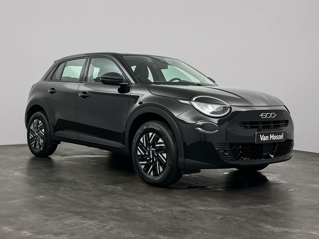 Fiat 600 1.2 Hybrid Urban | Cruise Control | DAB | LED | App, Stof, 1199 cc, 620 kg, Zwart