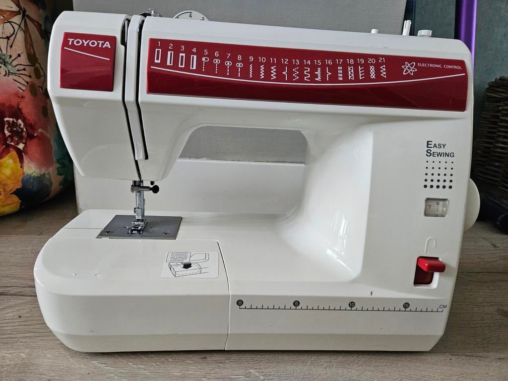 Toyota basic naaimachine, Ophalen, Naaimachine, Overige merken