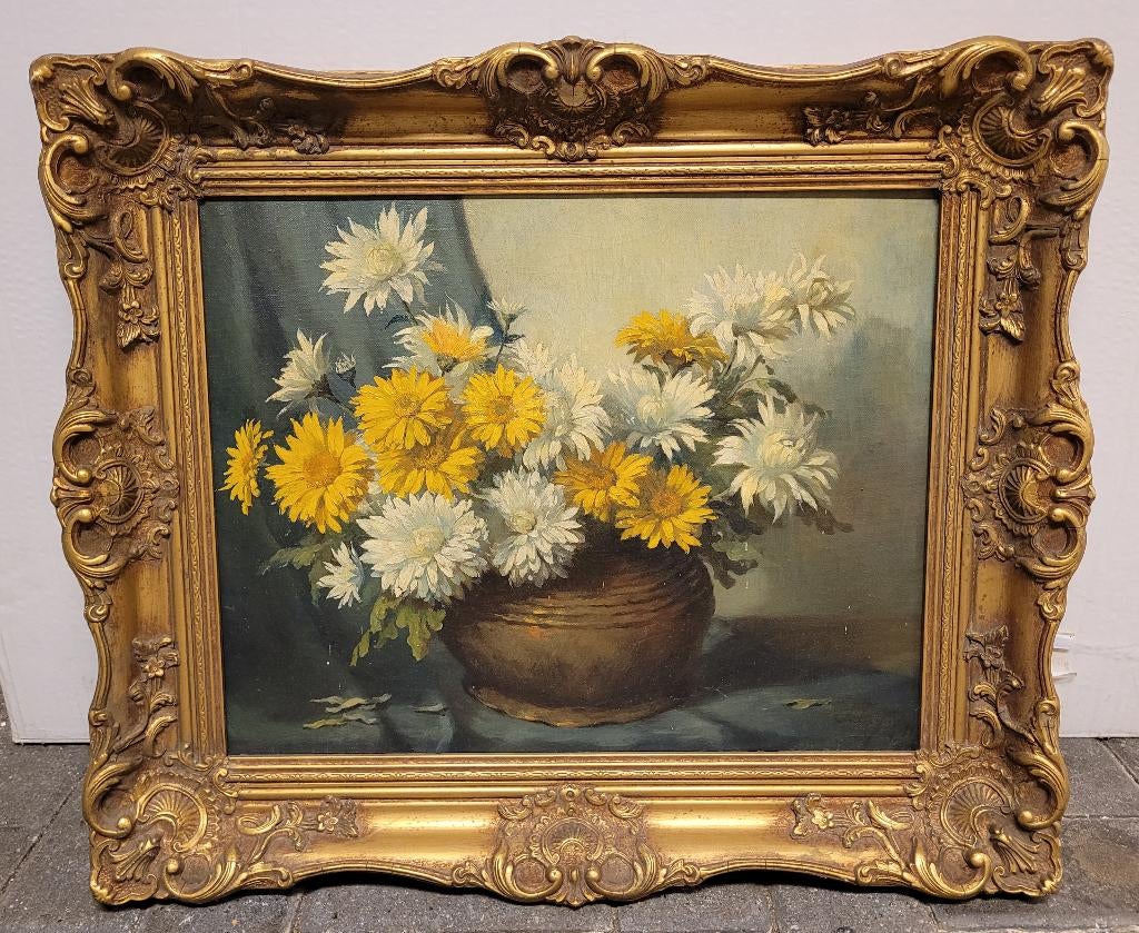 Doek 'Stilleven met chrysanten' onduidelijk gesigneerd r..o., Ophalen