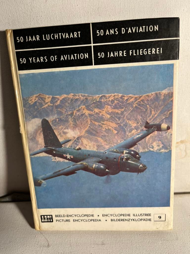 'Alkenreeks', nummer 9 getiteld "50 Jaar Luchtvaart, Verzamelen, Ophalen of Verzenden, Gebruikt, Boek of Tijdschrift