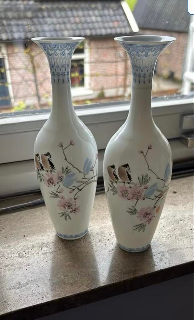 Set van 2 vazen met vogels en bloesem, Ophalen of Verzenden