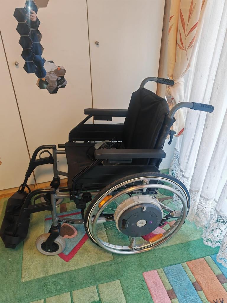 Alber E-Motion M15 elektrische rolstoel, Ophalen, Elektrische rolstoel