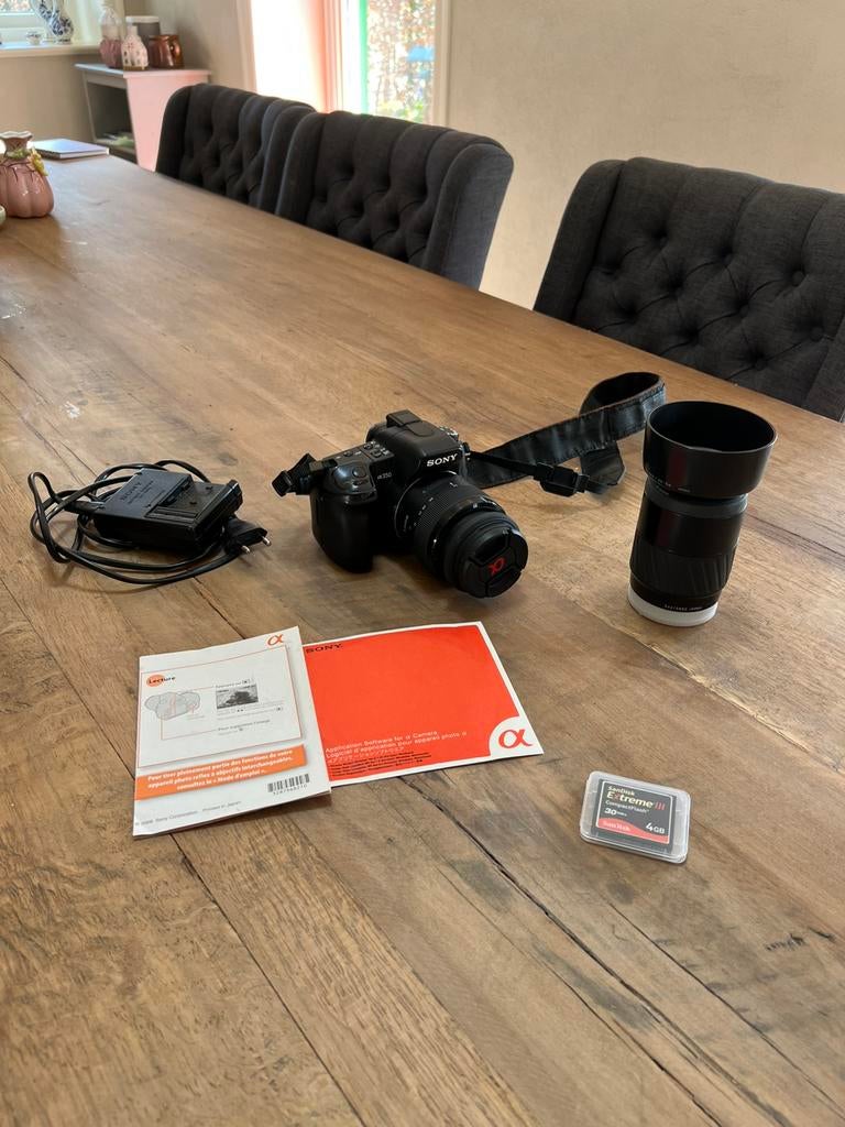 Sony DSLR-A350 spiegelreflex camera met 2 lenzen, Spiegelreflex, Ophalen of Verzenden, Zo goed als nieuw, Sony