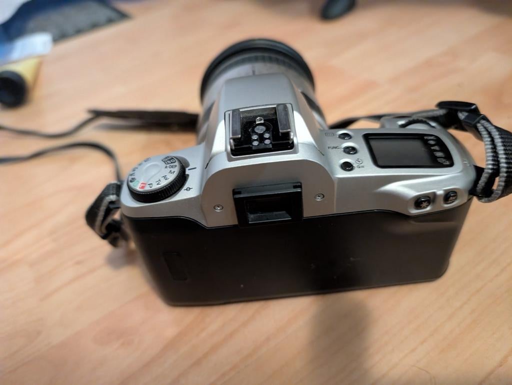 Canon EOS 500N Spiegelreflexcamera met Sigma Zoomlens, Ophalen of Verzenden, Gebruikt, Spiegelreflex, Canon