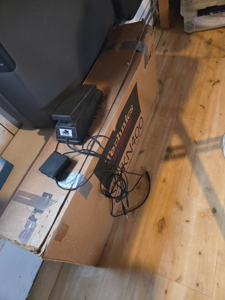 Technics SX KN400 Keyboard met 2 voetpedalen, Muziek en Instrumenten, Keyboards, Ophalen, Midi-aansluiting, Technics, 61 toetsen