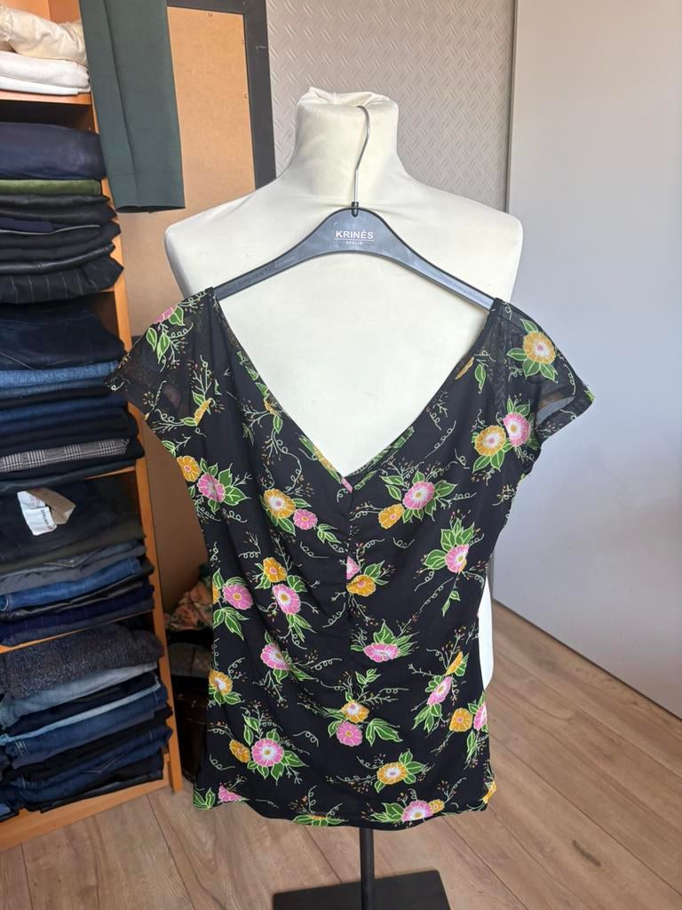 King louie top shirt L, Kleding | Dames, Ophalen of Verzenden, Zo goed als nieuw, Korte mouw