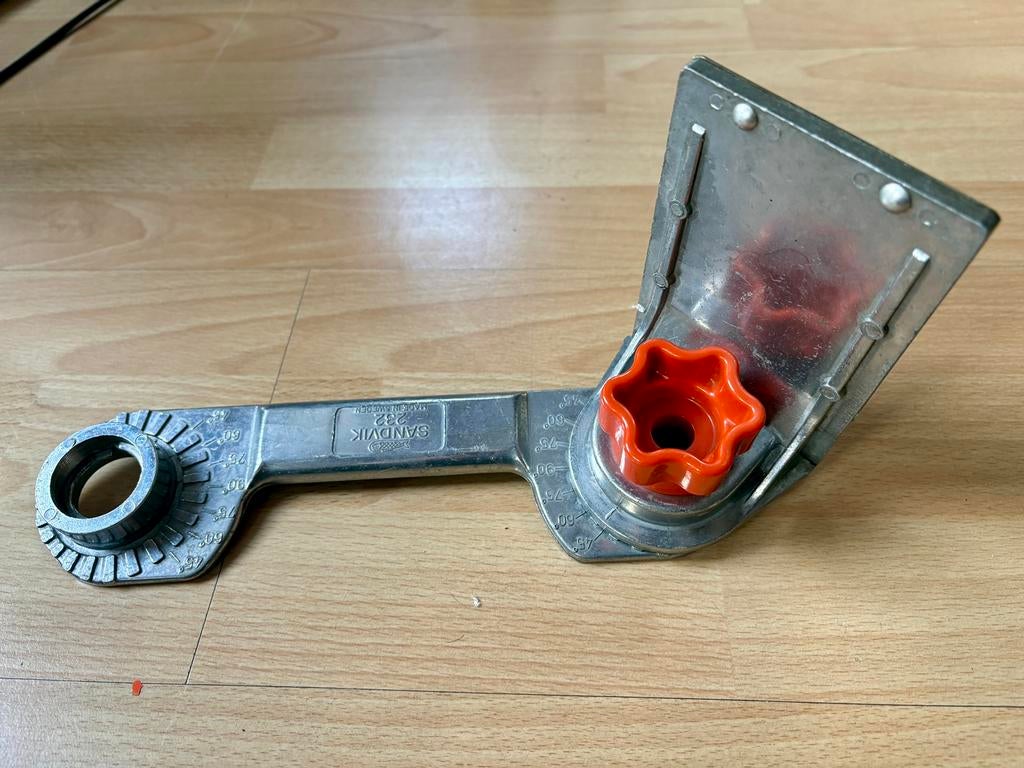 Sandvik 232 zaaggeleider, Ophalen, Zo goed als nieuw