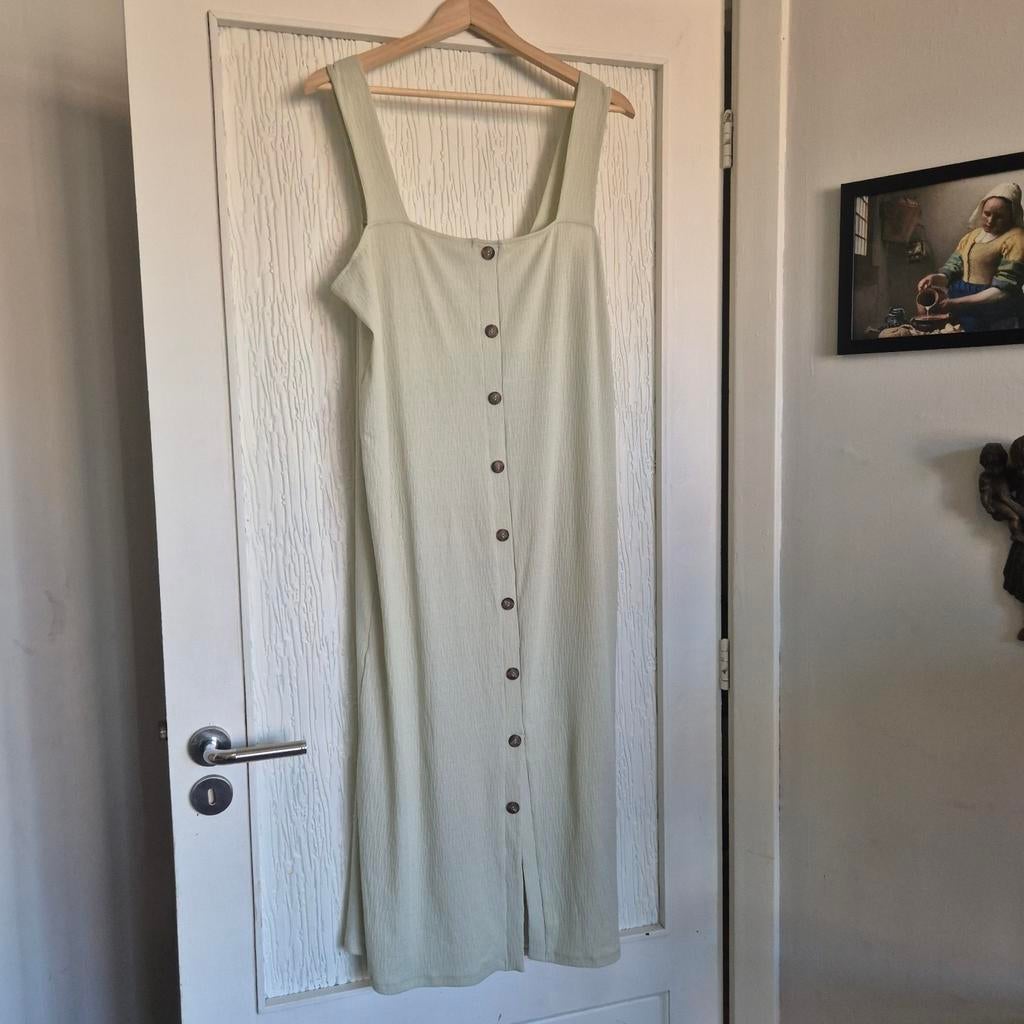 Asos | Midi-dress | Sage Green | 44 | XXL, Kleding | Dames, Maat 42/44 (L), Ophalen of Verzenden, Zo goed als nieuw, Asos