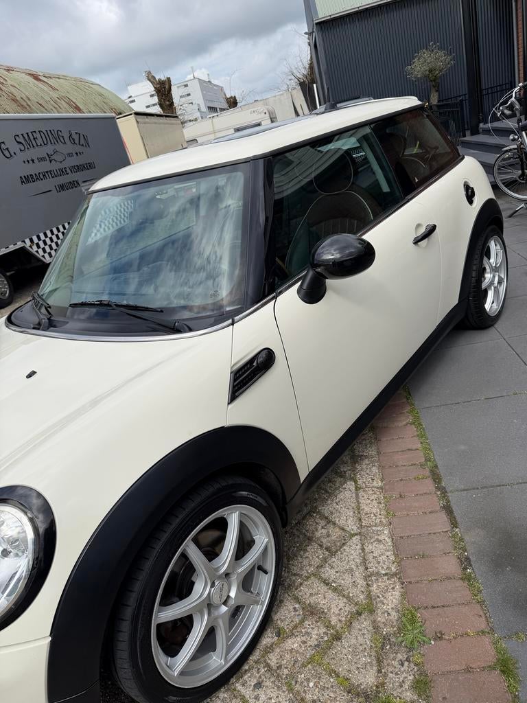 Mini 1.6 16V Cooper S 128KW AUT 2008 Wit, Auto's, Mini, Particulier, Benzine, E, Hatchback, Automaat, Origineel Nederlands, Wit