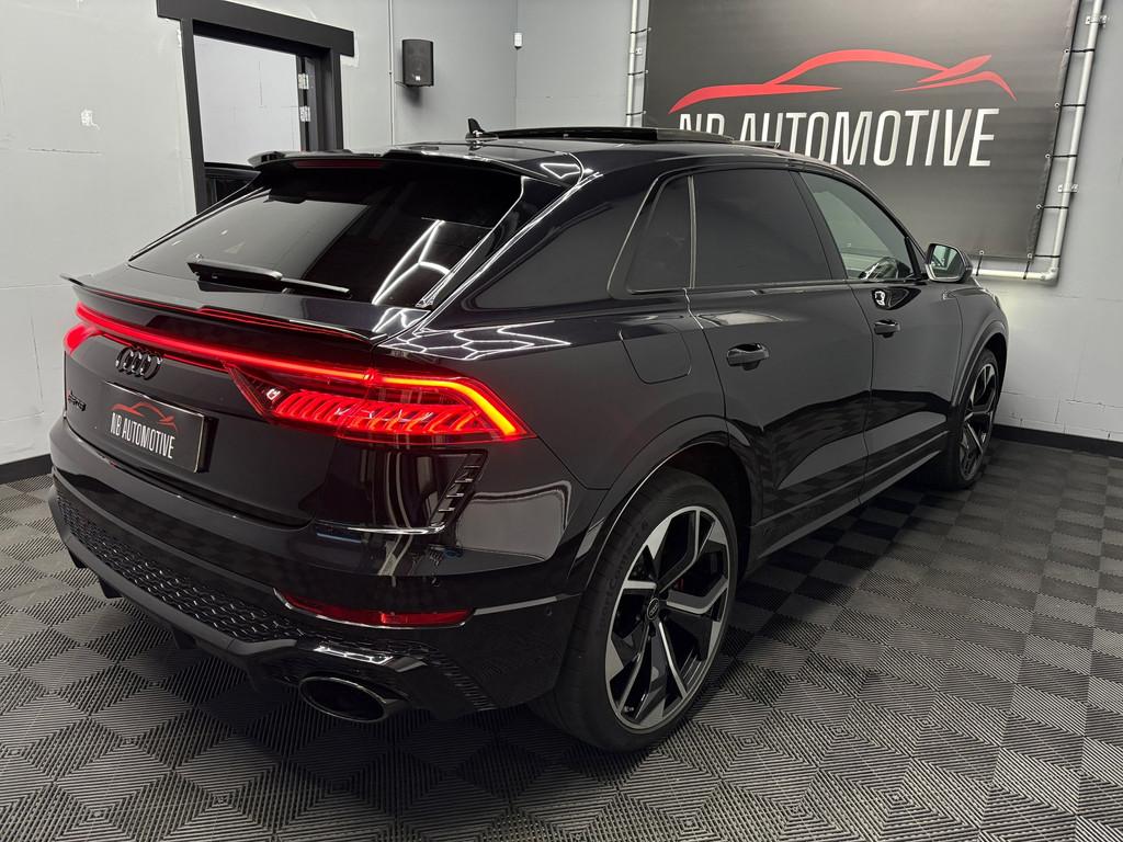 Audi RSQ8 4.0 TFSI quattro Dynamic, Auto's, Audi, Gebruikt, 600 pk, Zwart, Leder