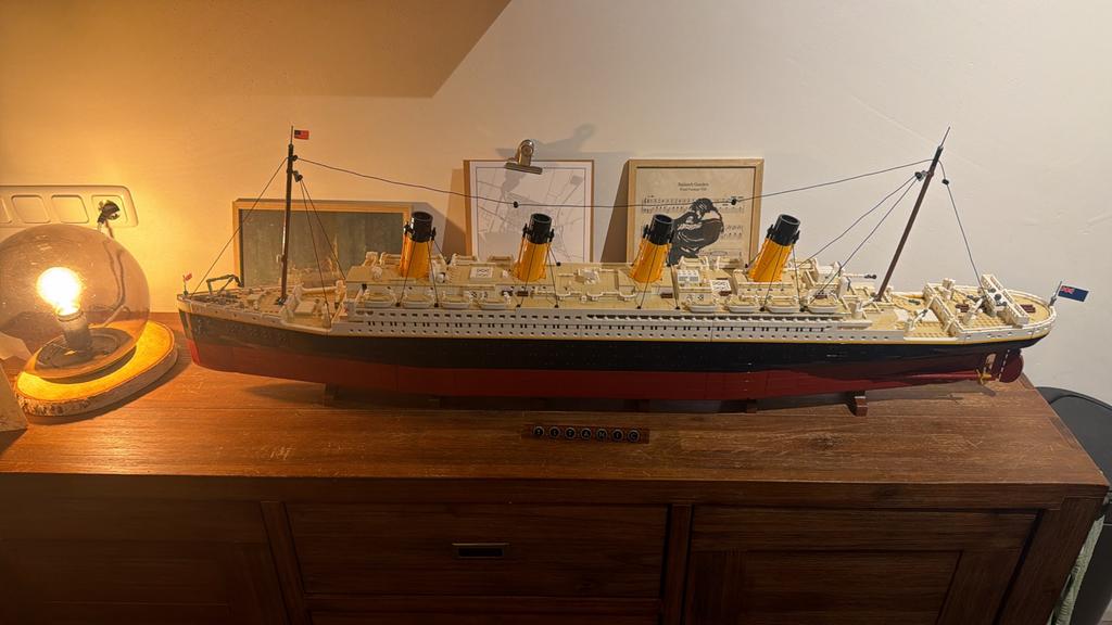 Lego Titanic, Ophalen, Zo goed als nieuw, Complete set, Lego