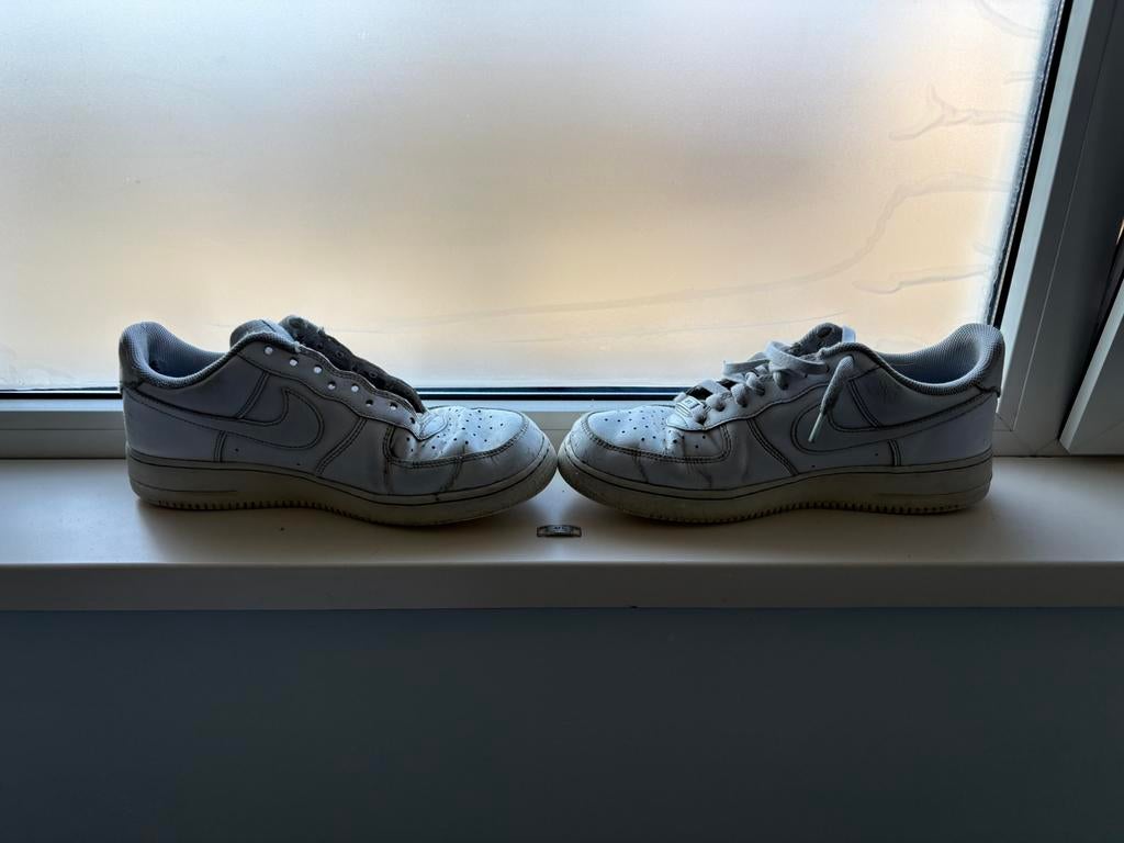 Nike airforce wit heren | maat 45 | mist 1 veter, Ophalen of Verzenden, Zo goed als nieuw, Wit