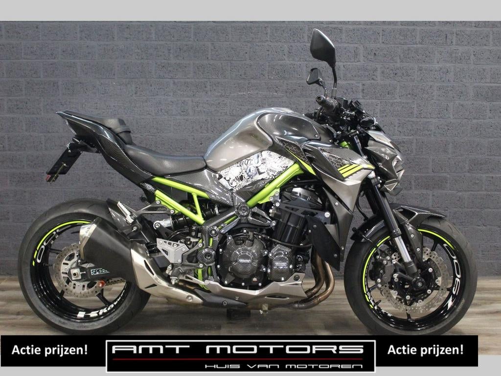 KAWASAKI Z900 70kW PERFORMANCE (bj 2020) 26,290 km CARBON