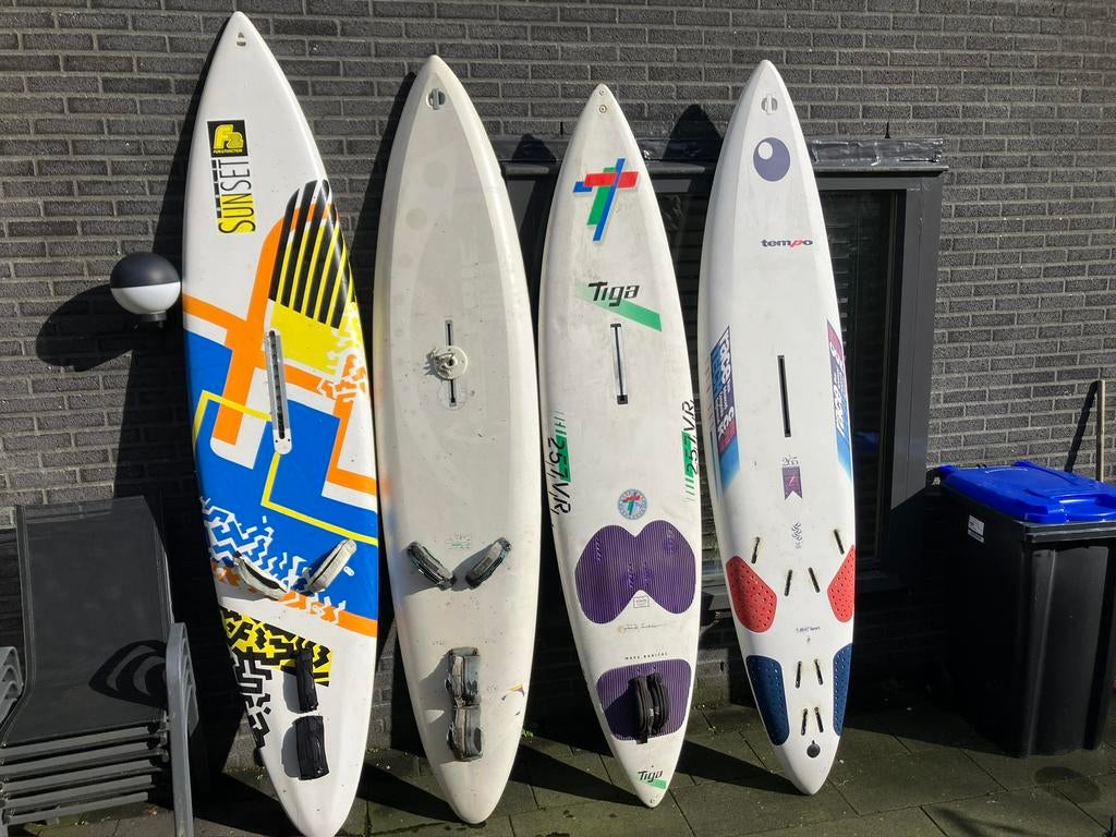 7 losse surfplanken f2 bic strapper seatrend tiga, Ophalen, 250 tot 300 cm, Zo goed als nieuw, Plank