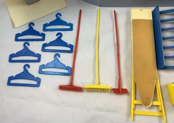 Pedigree Sindy pop Badkamer Kledingkast Meubels Vintage 80s, Coolsingel 104, 3011 AG Rotterdam, Netherlands, Fashion Doll, Verzenden