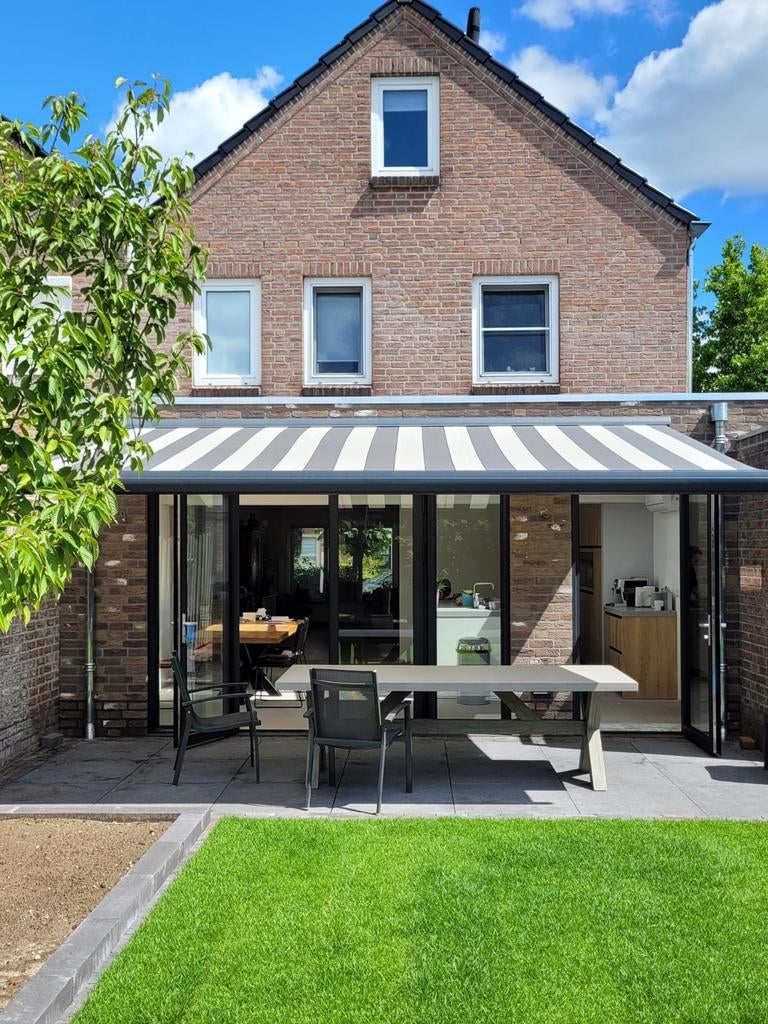 Zonnescherm gestreept bruin/beige 3.85m breed, 3m uitval, Tuin en Terras, Zonneschermen, Ophalen, Gebruikt, Knikarmscherm