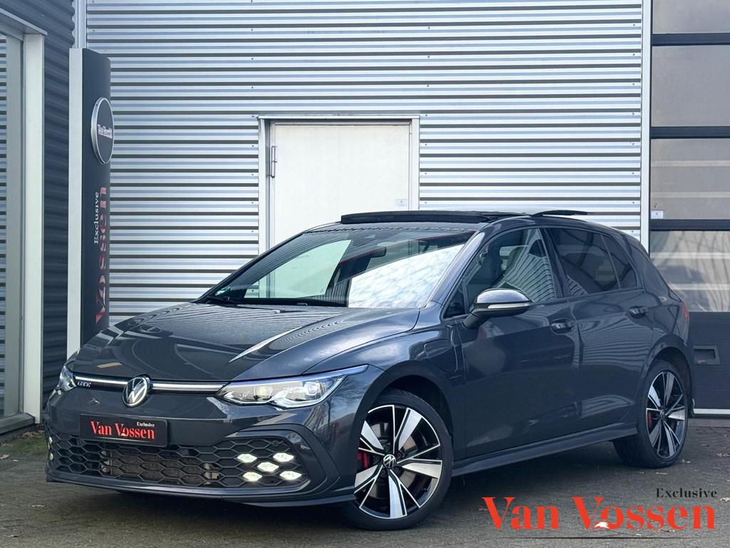 Volkswagen Golf 1.4 Ehybrid GTE|Pano|HUD|MEMORY|Laneassist|S, 12 maanden, Gebruikt, Euro 6, 4 cilinders