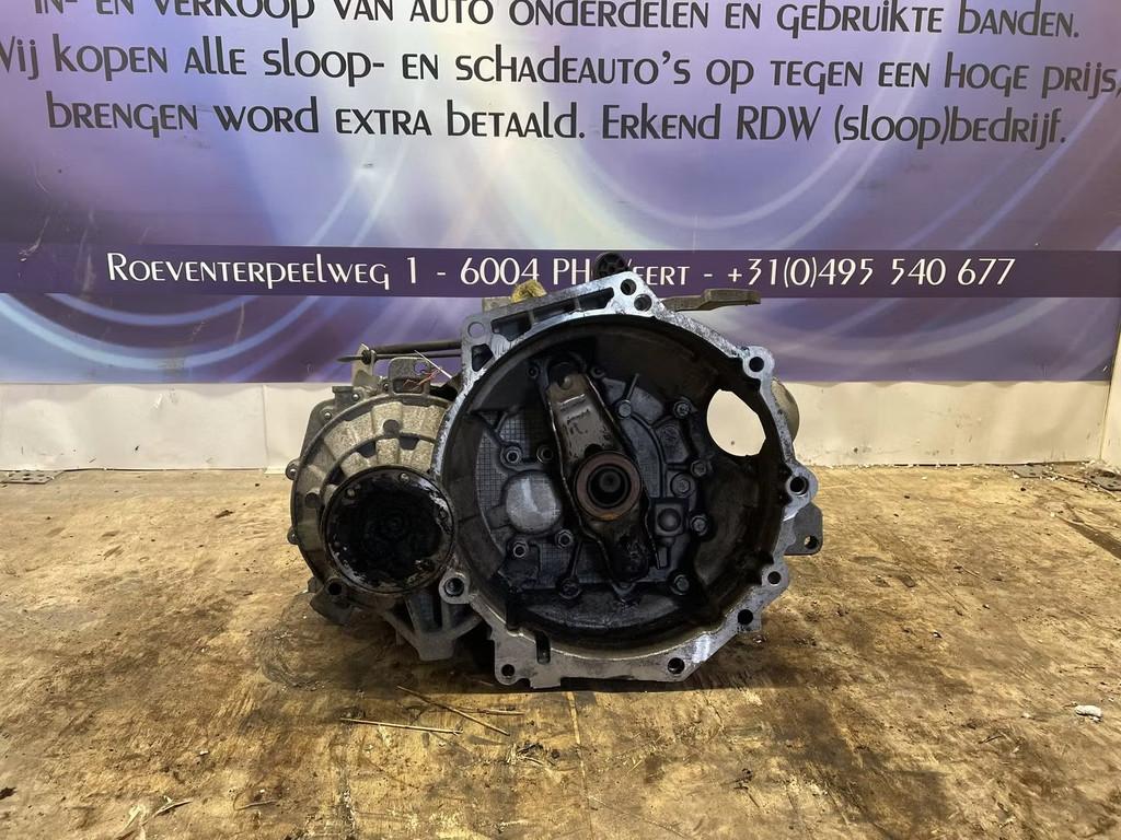 Golf 6 2.0 TDI versnellingsbak, Auto-onderdelen, Gebruikt, Volkswagen, Volkswagen AG, Berliner Ring 2
38440  Wolfsburg, DE