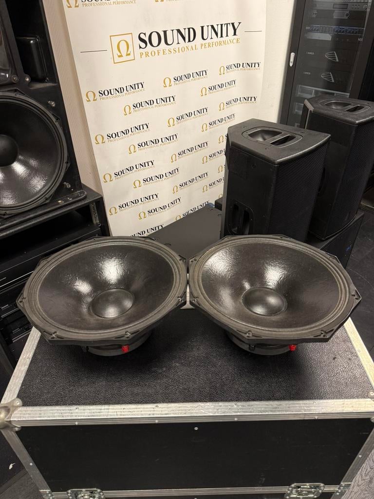 Nexo N1560P-8 woofers voor recone (PHL), Zo goed als nieuw, 120 watt of meer, Front, Rear of Stereo speakers, Ophalen