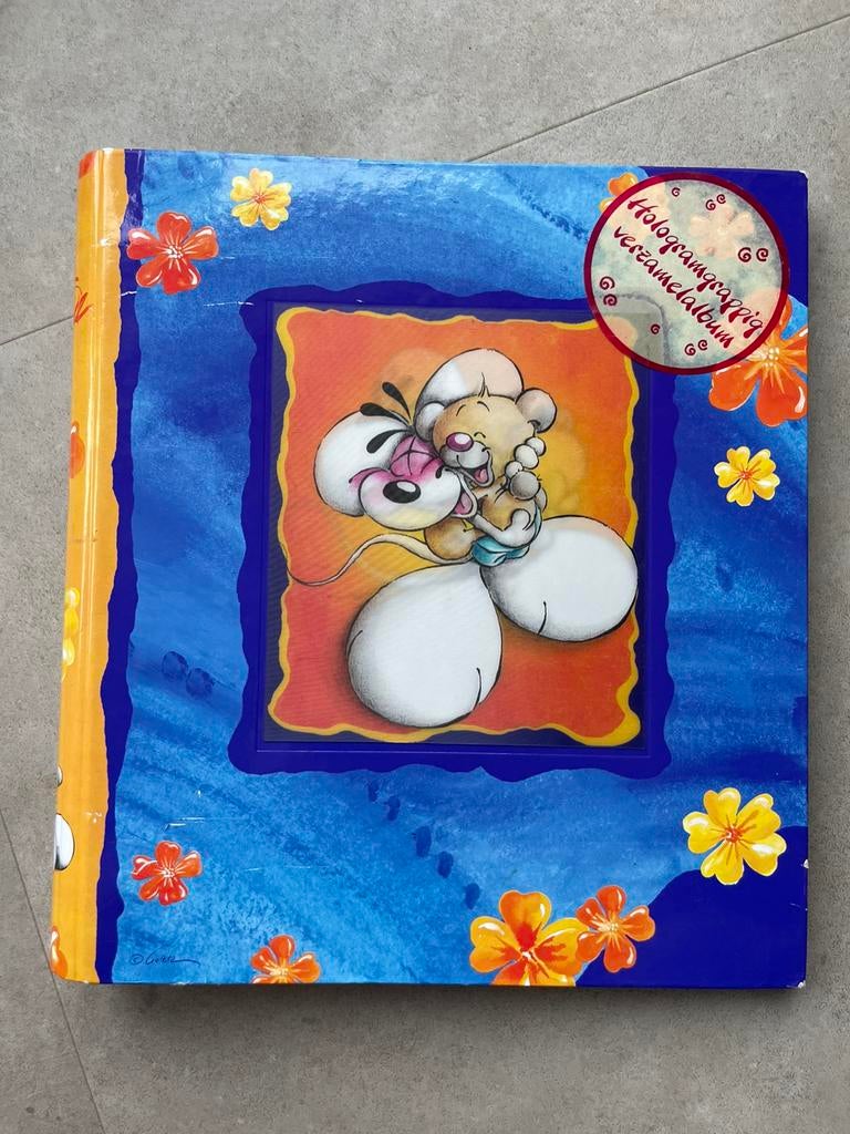 Diddl hologram verzamelmap, Ophalen of Verzenden, Diddl, Zo goed als nieuw, Papier, Kaart of Schrift