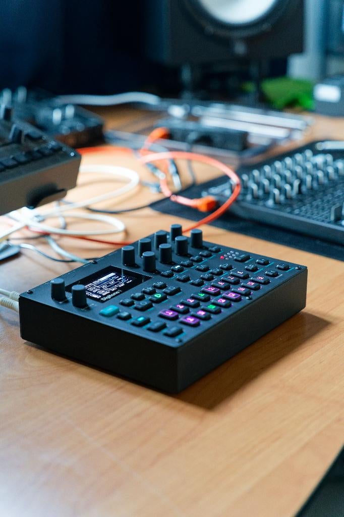 Elektron Digitone mk 2 - ZGAN - Garantie tot december 2027, Muziek en Instrumenten, Ophalen of Verzenden, Zo goed als nieuw, Overige aantallen