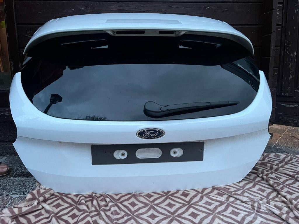 Achterklep Ford Focus met St-line spoiler, Ophalen, Gebruikt, Achterklep, Ford