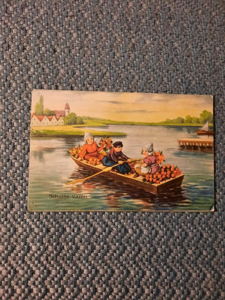 Antieke Ansichtkaart: Schuitje Varen, Kinderen in Boot, Ophalen of Verzenden, 1920 tot 1940, Gelopen