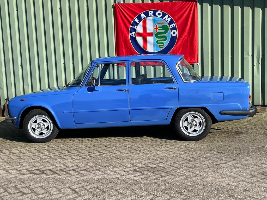 Alfa Giulia nuova super 1300, Auto's, Oldtimers, Particulier, Te koop